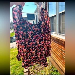 FOREVER 21 Floral dress!!